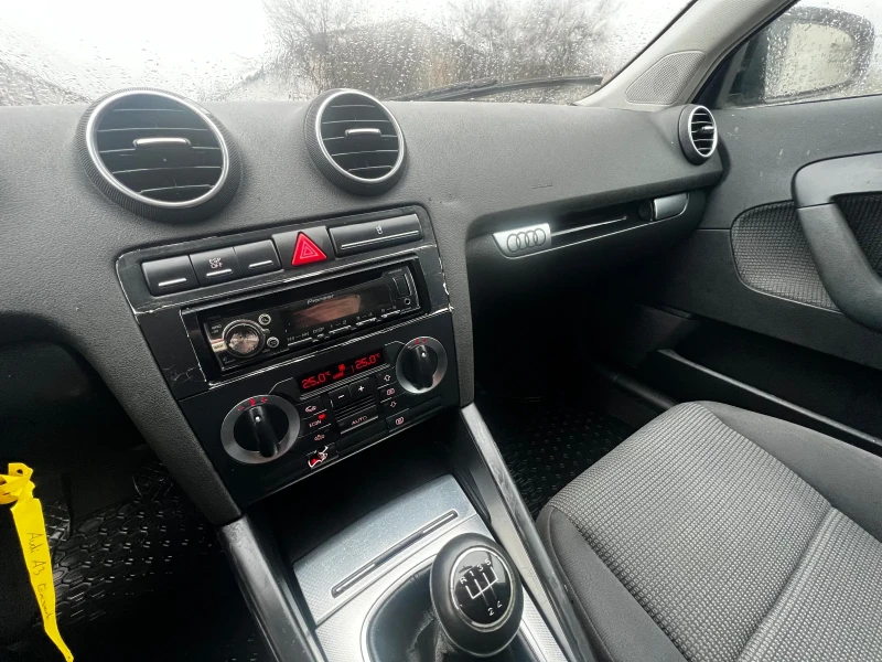 Audi A3 1.9TDI 105к.с * Xenon* S-line* , снимка 15 - Автомобили и джипове - 52906903