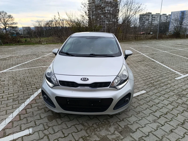 Kia Rio 1.4 16V CRDI FACE LED, снимка 7 - Автомобили и джипове - 53043639