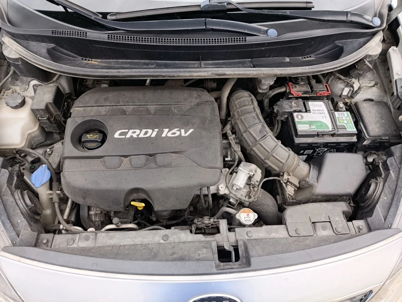 Kia Rio 1.4 16V CRDI FACE LED, снимка 12 - Автомобили и джипове - 53043639