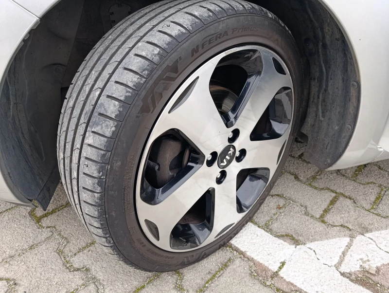 Kia Rio 1.4 16V CRDI FACE LED, снимка 11 - Автомобили и джипове - 53043639