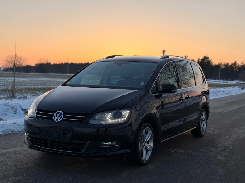 VW Sharan * 2.0tdi * 170к.с * Highline * KeylessGo * FULL, снимка 2 - Автомобили и джипове - 53135176