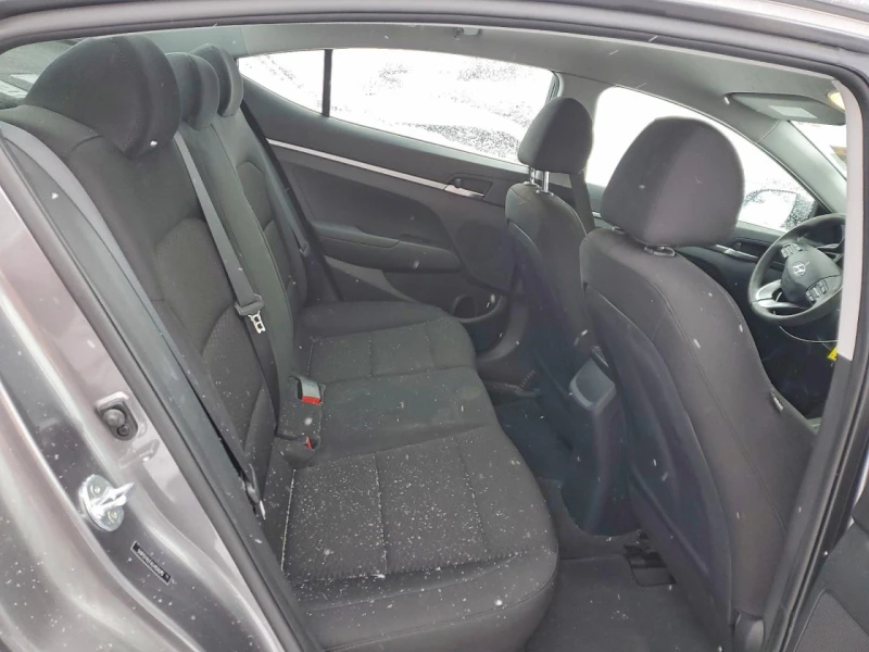 Hyundai Elantra 2.0* РЕАЛНИ КМ, снимка 9 - Автомобили и джипове - 53396740