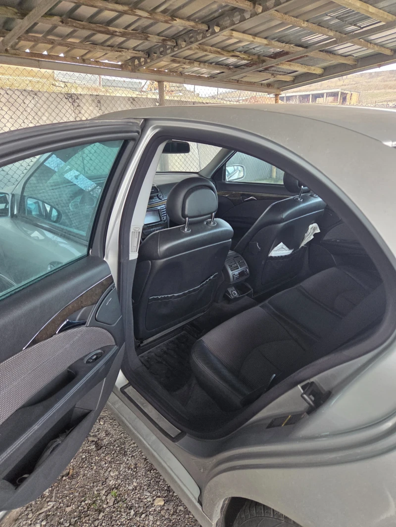 Mercedes-Benz E 270, снимка 9 - Автомобили и джипове - 53568692