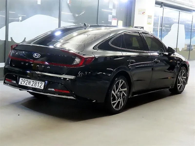 Hyundai Sonata 2.0 Premium Millennial, снимка 4 - Автомобили и джипове - 55985408