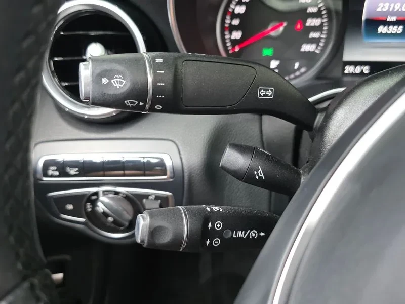 Mercedes-Benz C 200 САМО 30% АВАНС, снимка 13 - Автомобили и джипове - 56064964