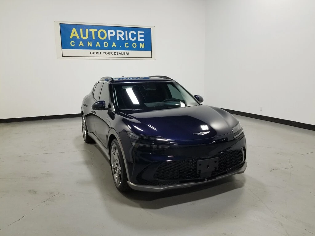 Genesis GV60 Performance w/Navy Interior AWD, снимка 1