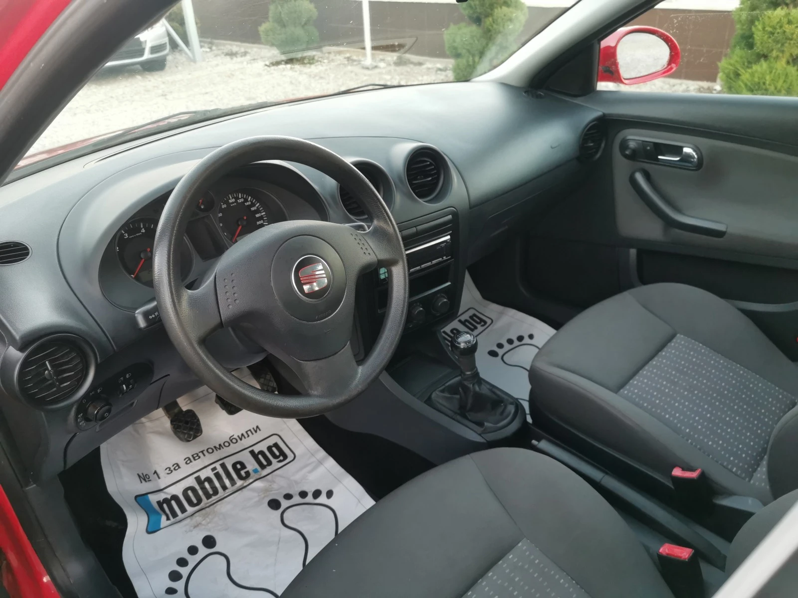 Seat Ibiza 1.2 КЛИМАТИК РЕАЛНИ КИЛОМЕТРИ - изображение 9