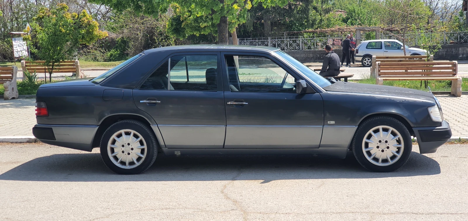 Mercedes-Benz E 200 124 - изображение 4
