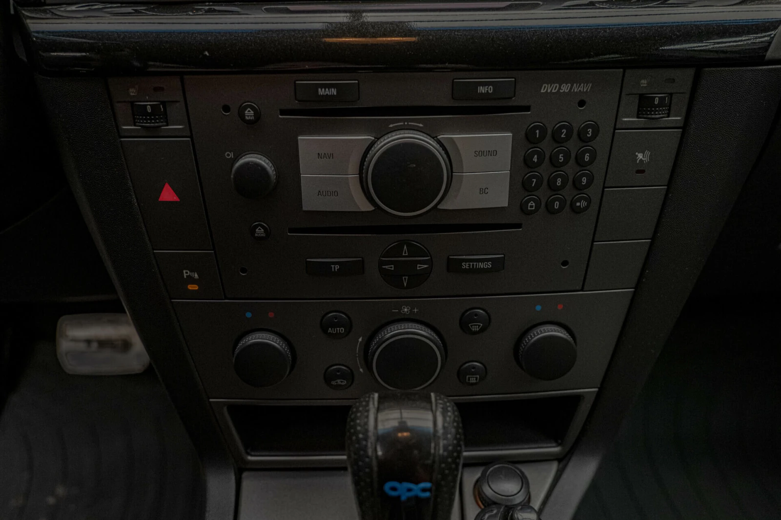 Opel Signum 1.9 CDTI 16V/Cosmo/OPC LINE//Solar Protect | Mobile.bg   11