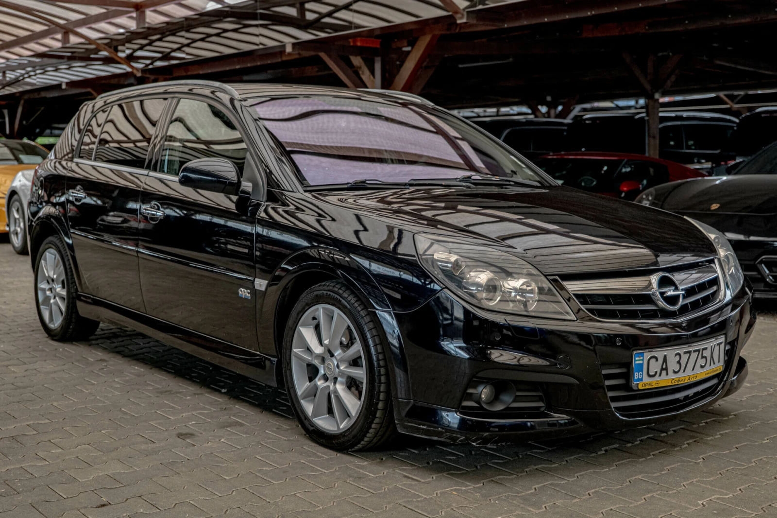 Opel Signum 1.9 CDTI 16V/Cosmo/OPC LINE/Подгрев/Solar Protect - изображение 2