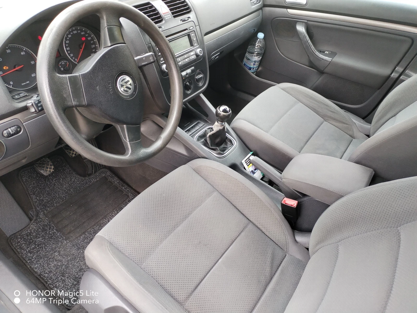 VW Golf 105кс. 6ск. - изображение 5