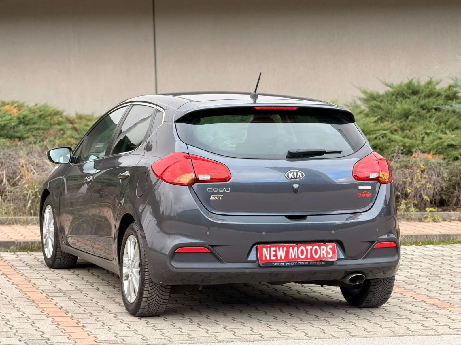 Kia Ceed 1.6CRDI     280  | Mobile.bg   6