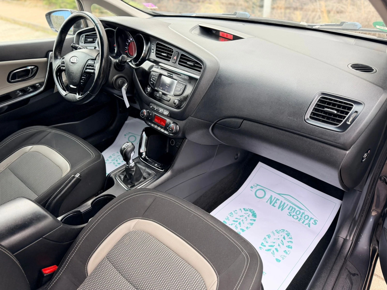 Kia Ceed 1.6CRDI     280  | Mobile.bg   10