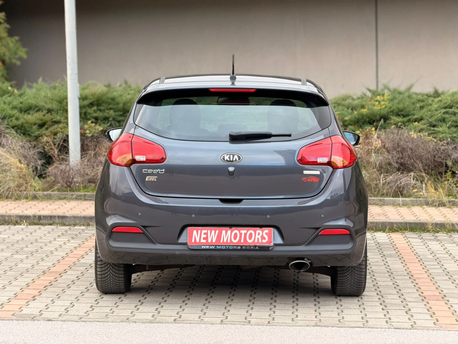 Kia Ceed 1.6CRDI     280  | Mobile.bg   5