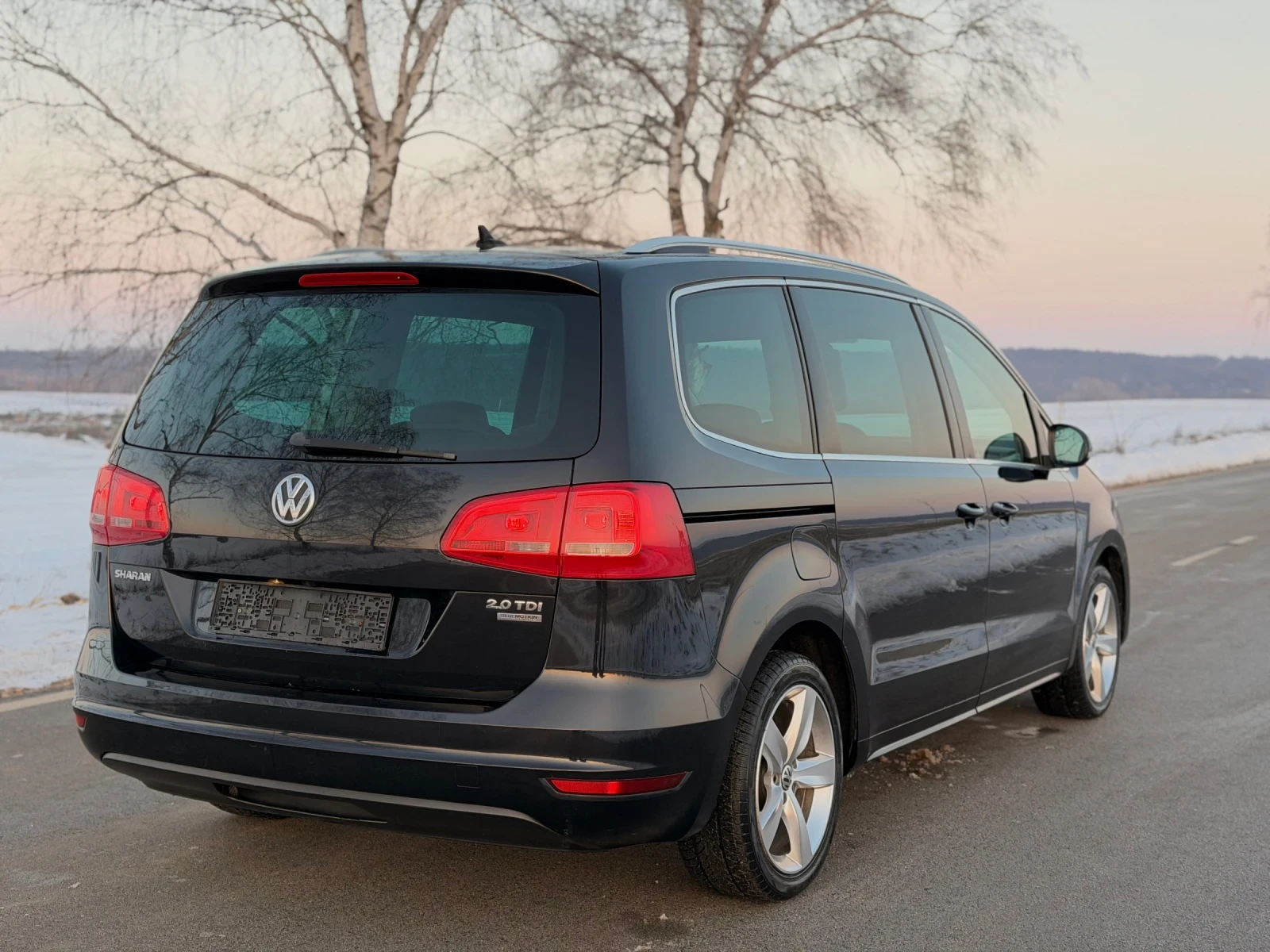 VW Sharan * 2.0tdi * 170�.� * Highline * KeylessGo * FULL | Mobile.bg � ����������� 5
