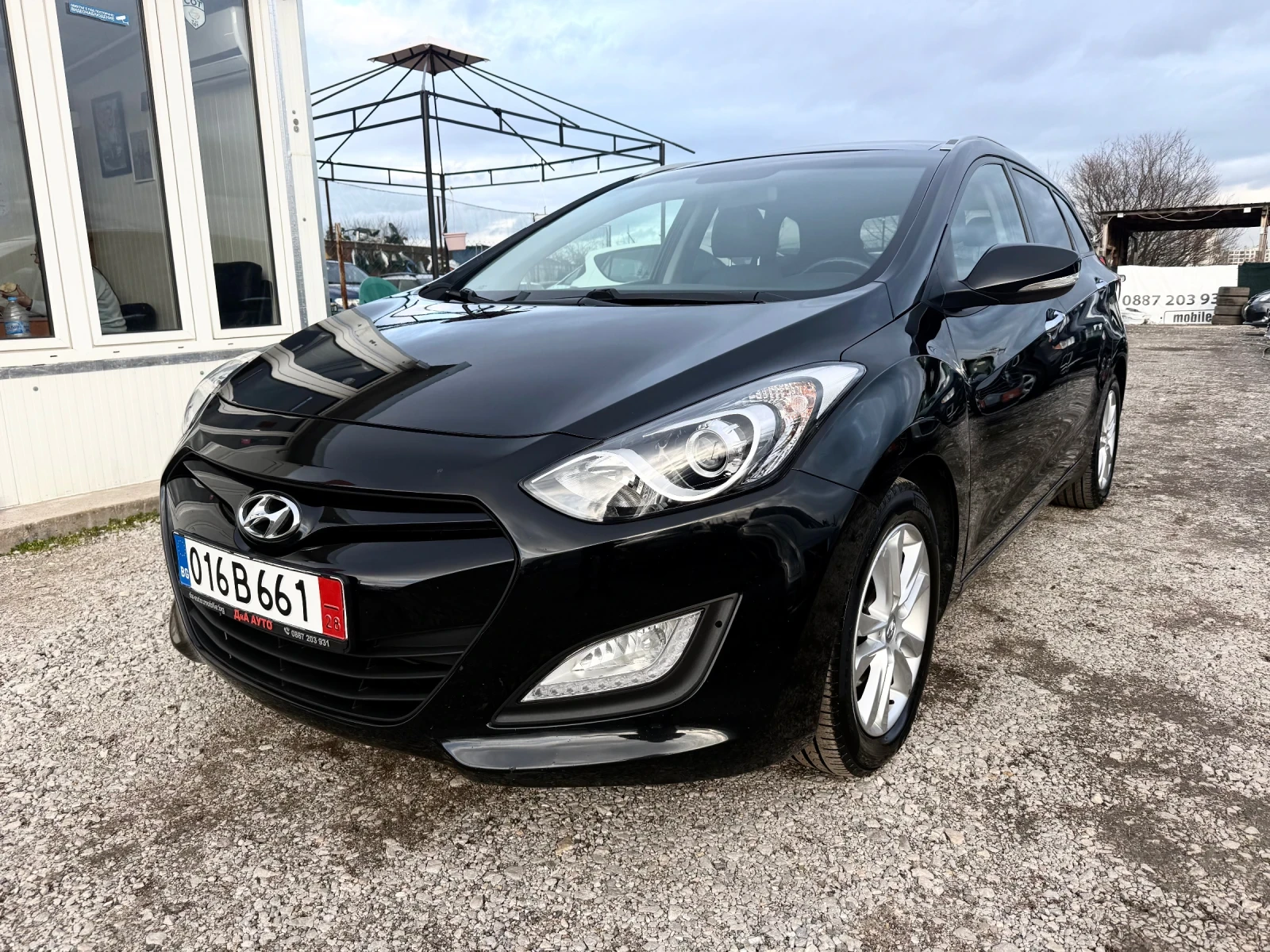 Hyundai I30 1.6CRDI Facelift Швейцария  - изображение 2