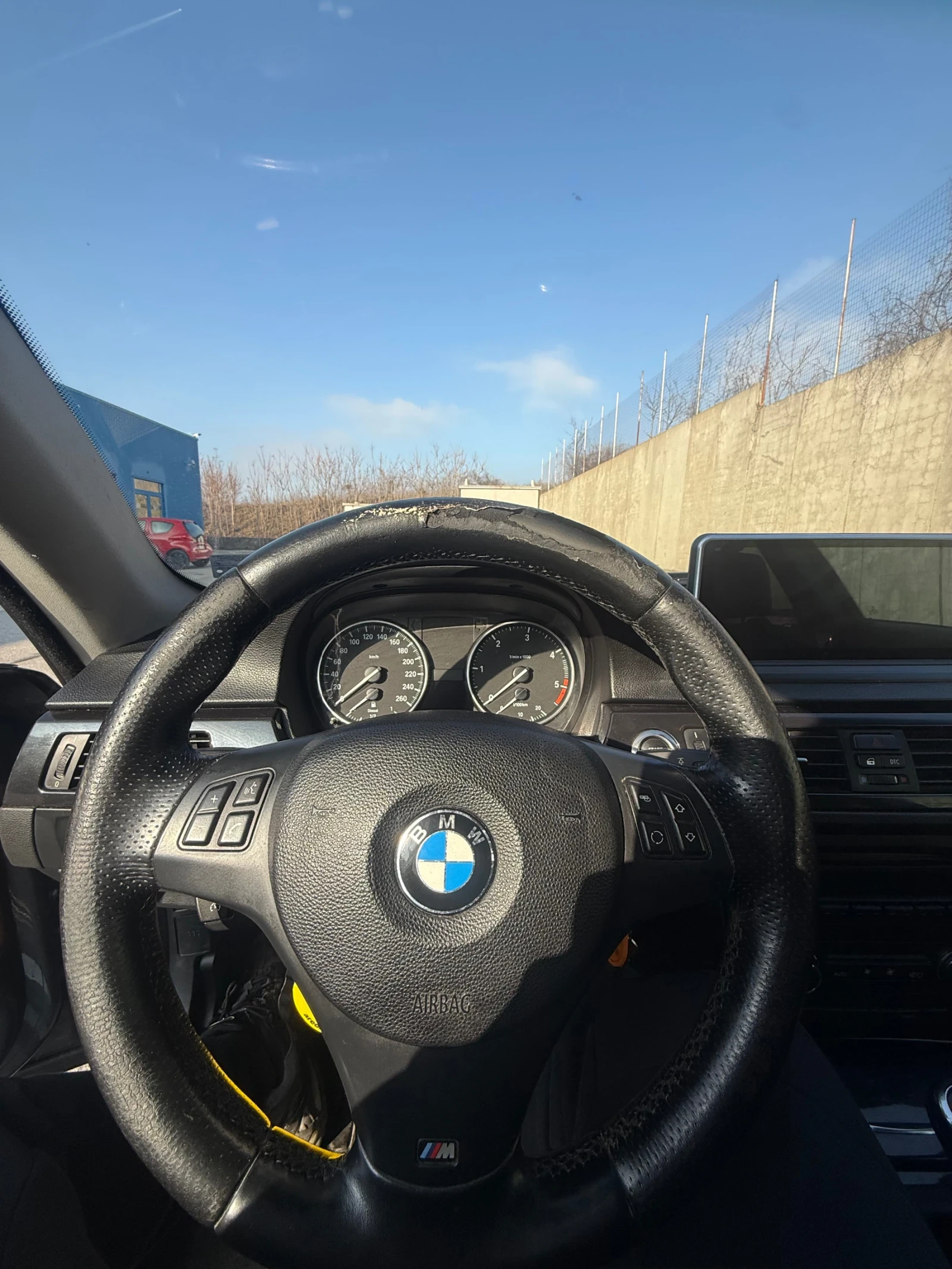 BMW 320  - изображение 5