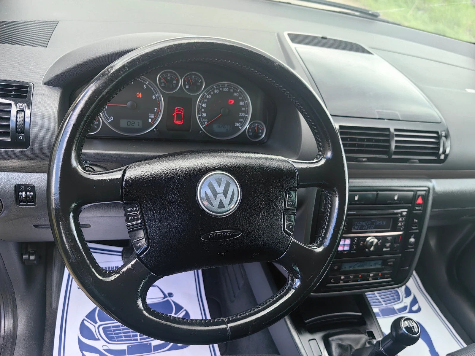 VW Sharan 1.8T!!ШВЕЙЦАРИЯ!!УНИКАТ!!ТОП СЪСТОЯНИЕ!7МЕСТА, снимка 13 - Автомобили и джипове - 54147151