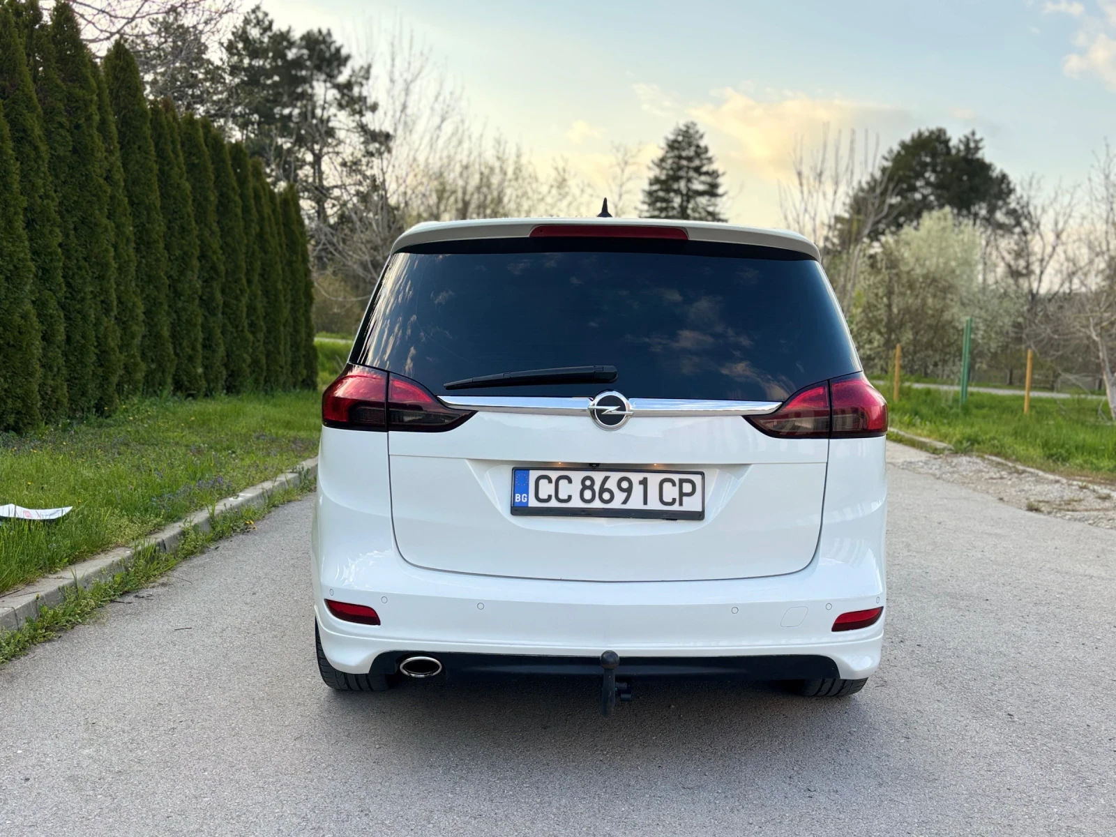 Opel Zafira, снимка 3 - Автомобили и джипове - 54239572