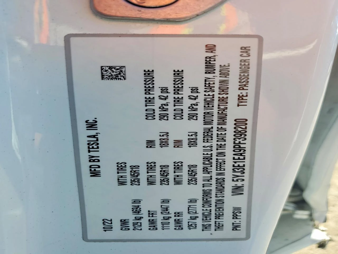 Tesla Model 3, снимка 12 - Автомобили и джипове - 54273350