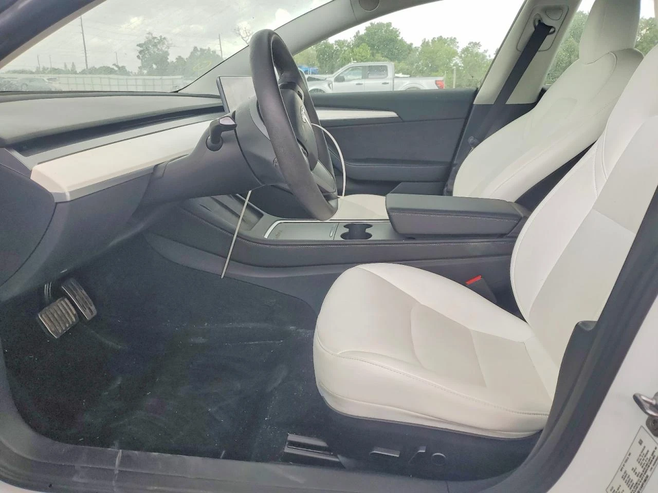 Tesla Model 3, снимка 7 - Автомобили и джипове - 54273350