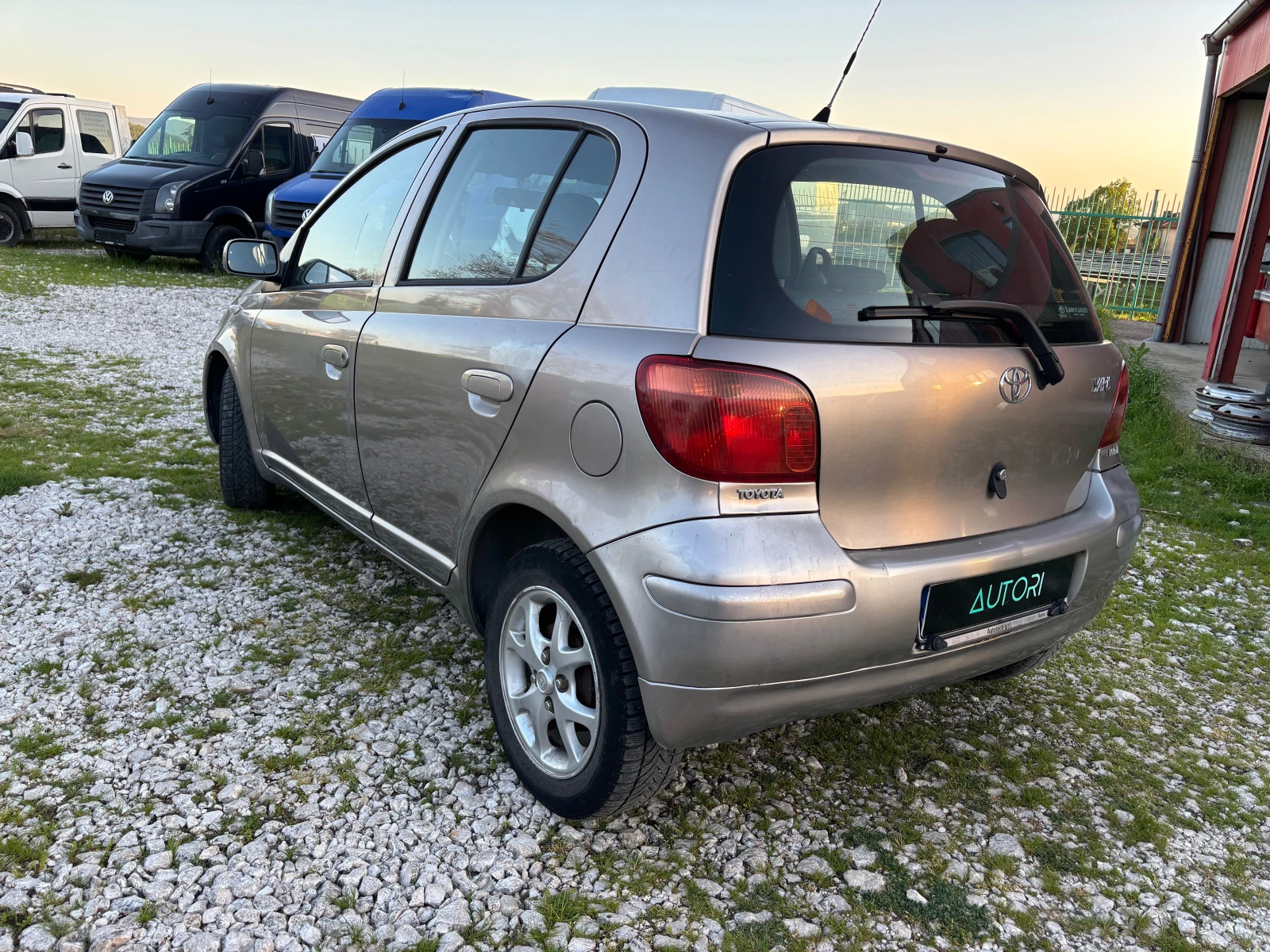 Toyota Yaris 1.3 4 ����� �������� ������������ | Mobile.bg � ����������� 6