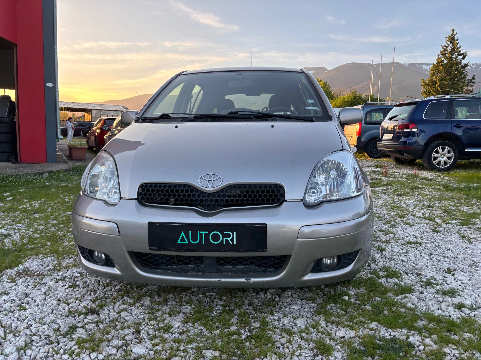 Toyota Yaris 1.3 4 ����� �������� ������������ | Mobile.bg � ����������� 2