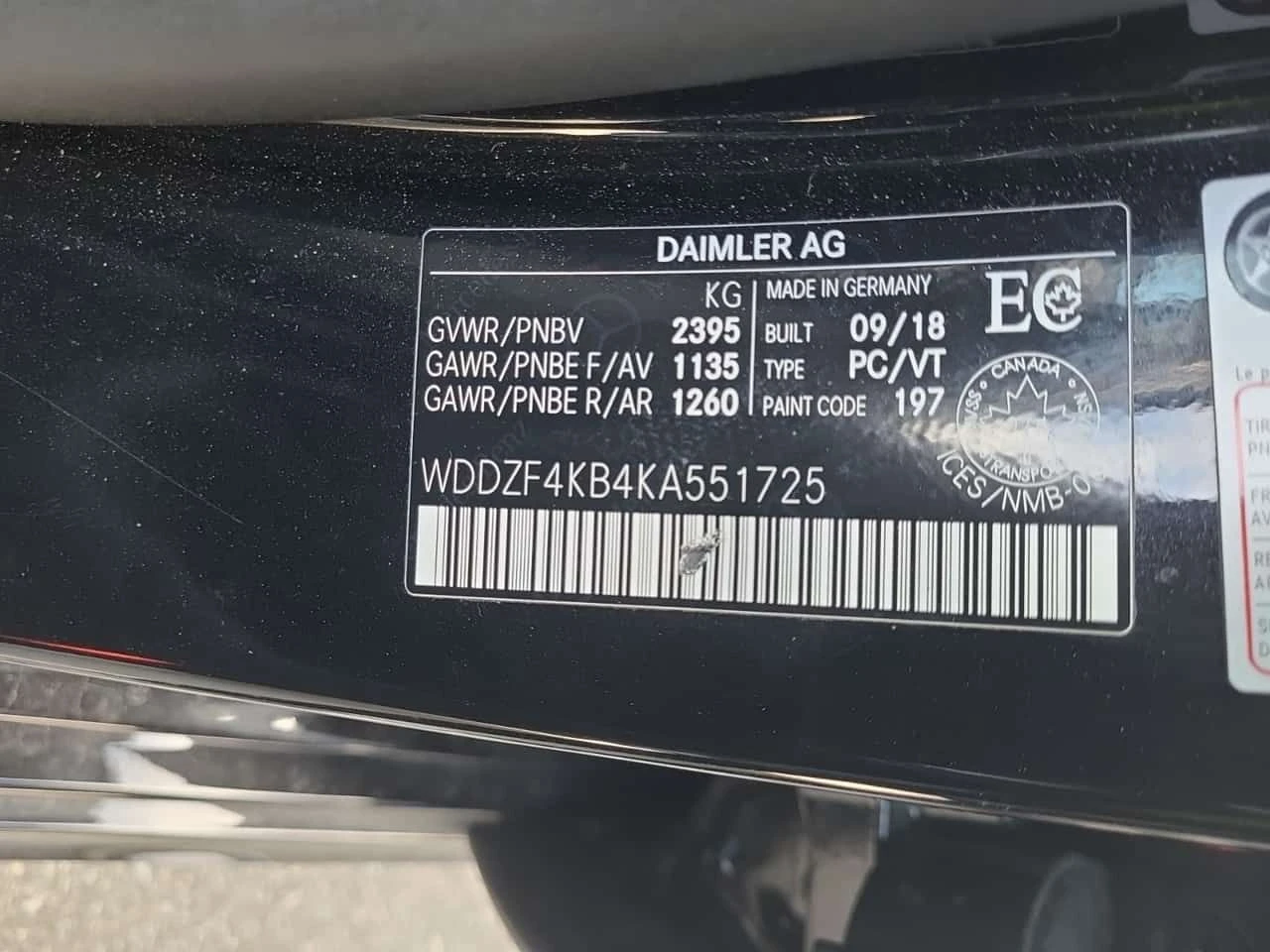 Mercedes-Benz E 300 AMG Line * Multibeam * CARFAX * 62k km! * , снимка 15 - Автомобили и джипове - 54601612