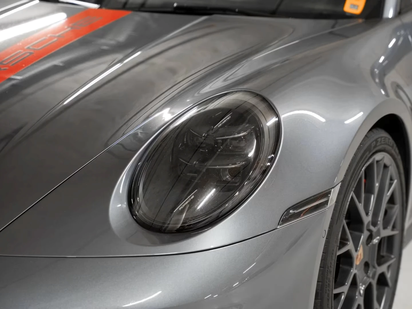 Porsche 911 NEW GTS* AERO PAKET* BURMESTER* INODRIVE* , снимка 3 - Автомобили и джипове - 54643660