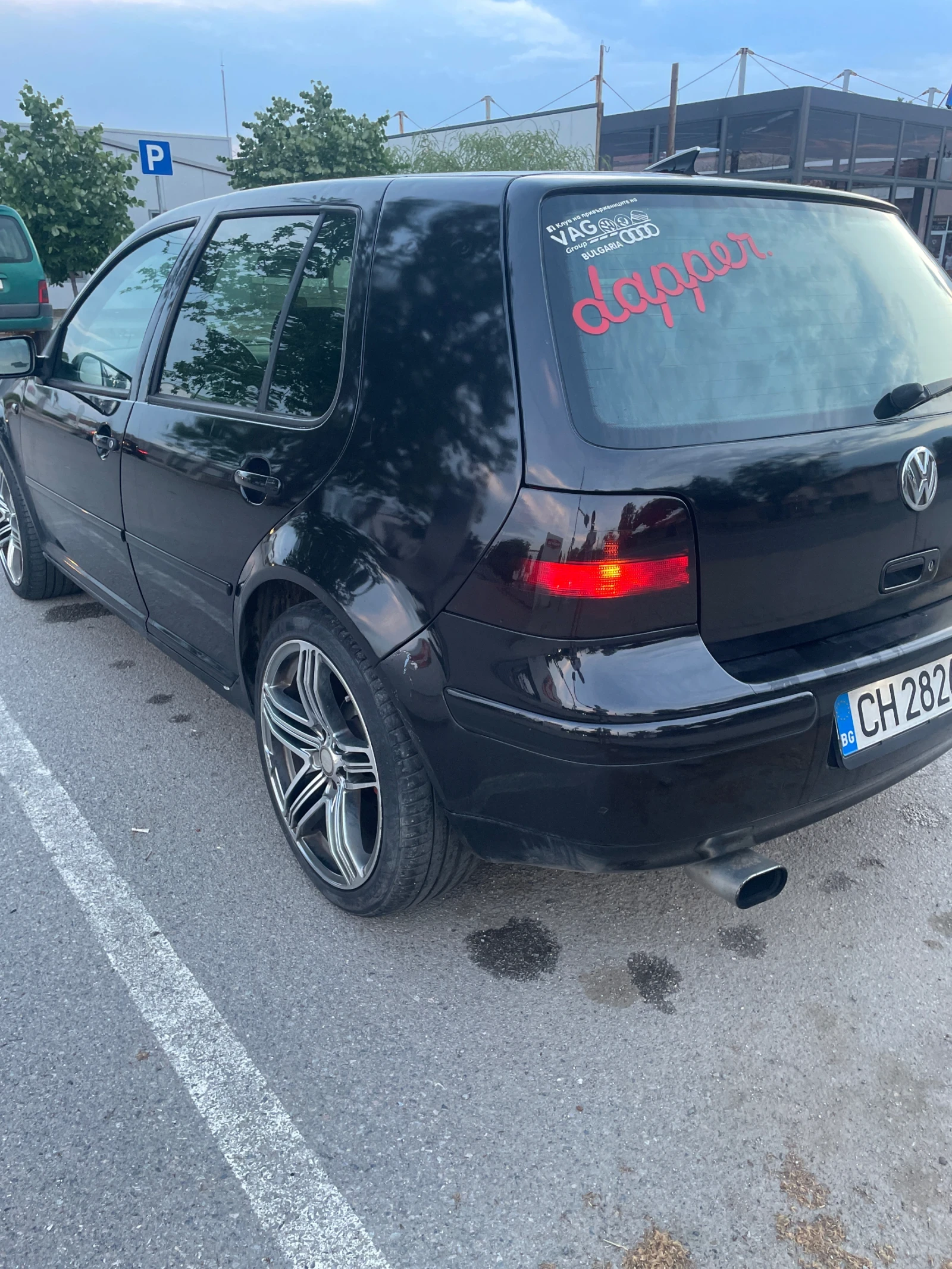 VW Golf 1.9 TDI, снимка 4 - Автомобили и джипове - 54803857