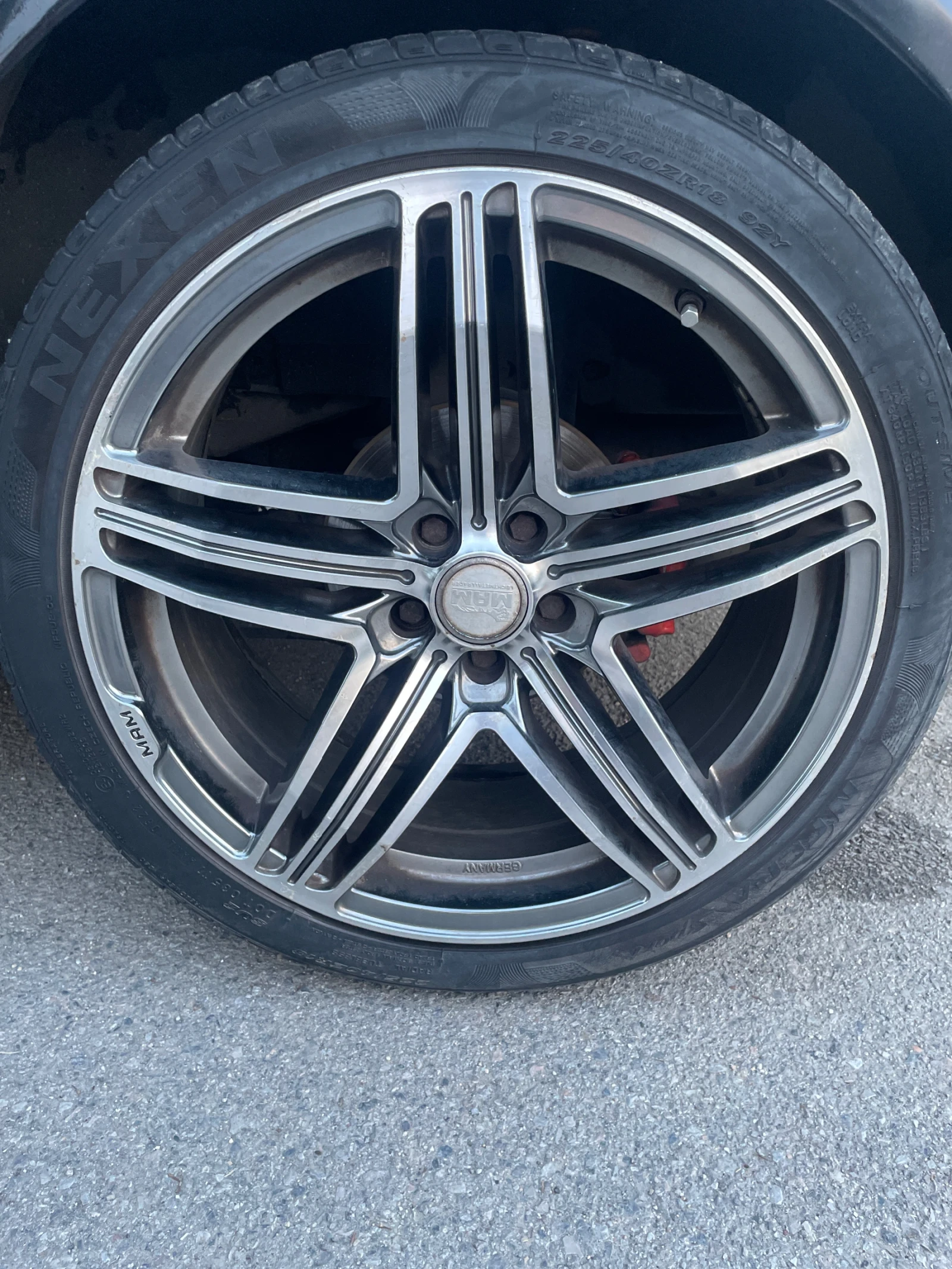 VW Golf 1.9 TDI, снимка 7 - Автомобили и джипове - 54803857