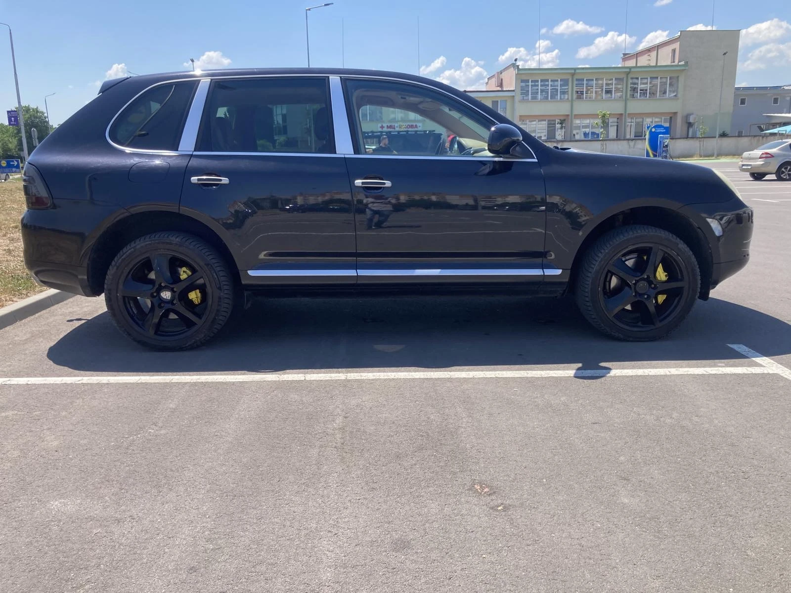 Porsche Cayenne 3.2 Бензин Автоматик, снимка 8 - Автомобили и джипове - 54843786