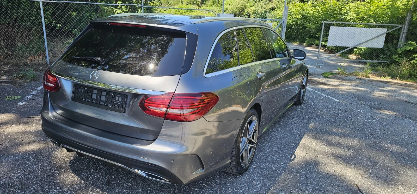 Mercedes-Benz C 220 220CDI AMG AVTOMAT KAMERA MULTIBEAM , снимка 4 - Автомобили и джипове - 55277687