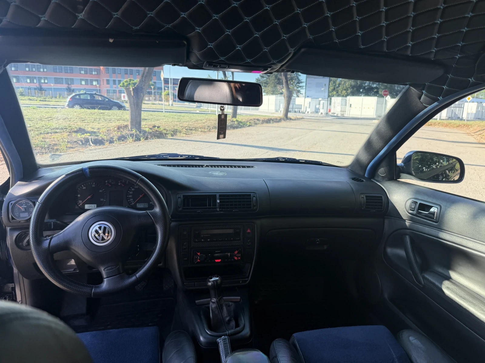 VW Passat B5, снимка 7 - Автомобили и джипове - 55510831