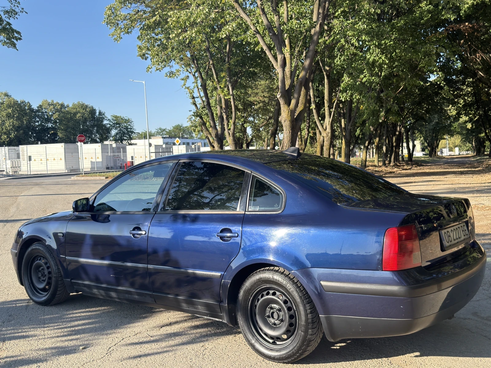 VW Passat B5, снимка 3 - Автомобили и джипове - 55510831