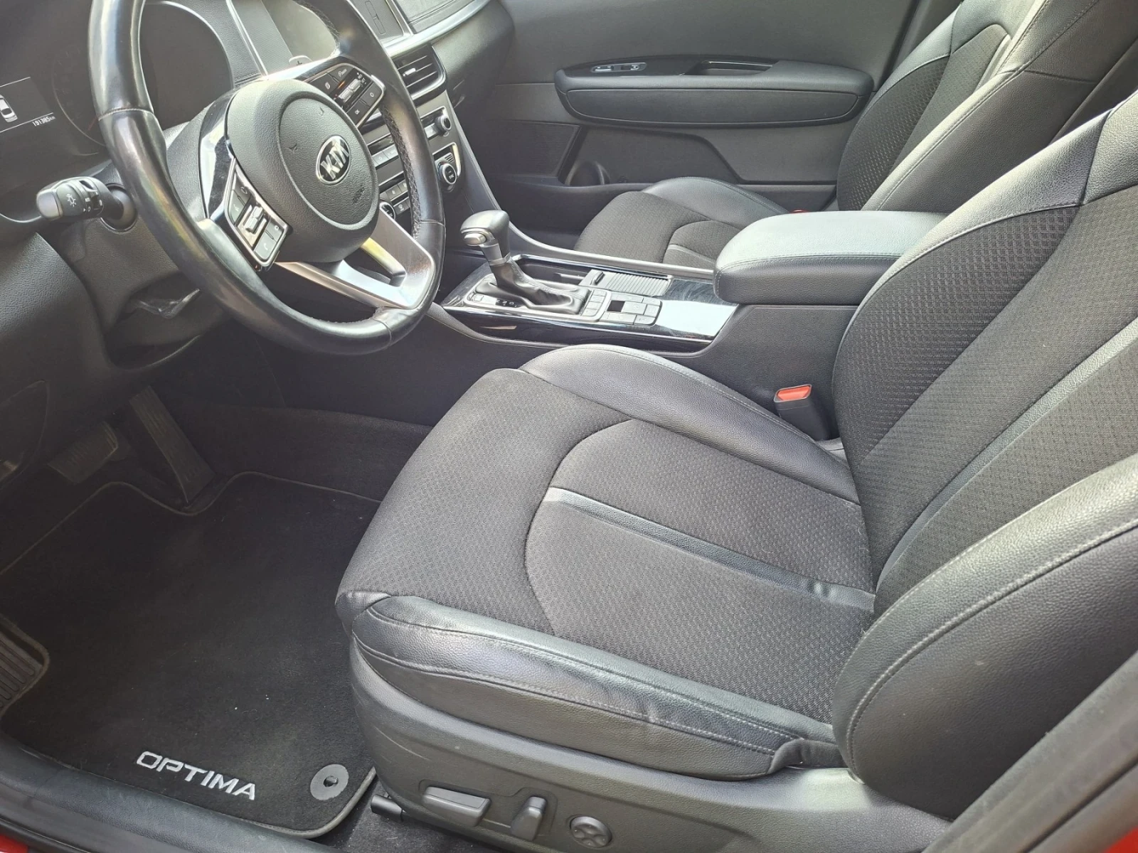 Kia Optima, снимка 5 - Автомобили и джипове - 55774457