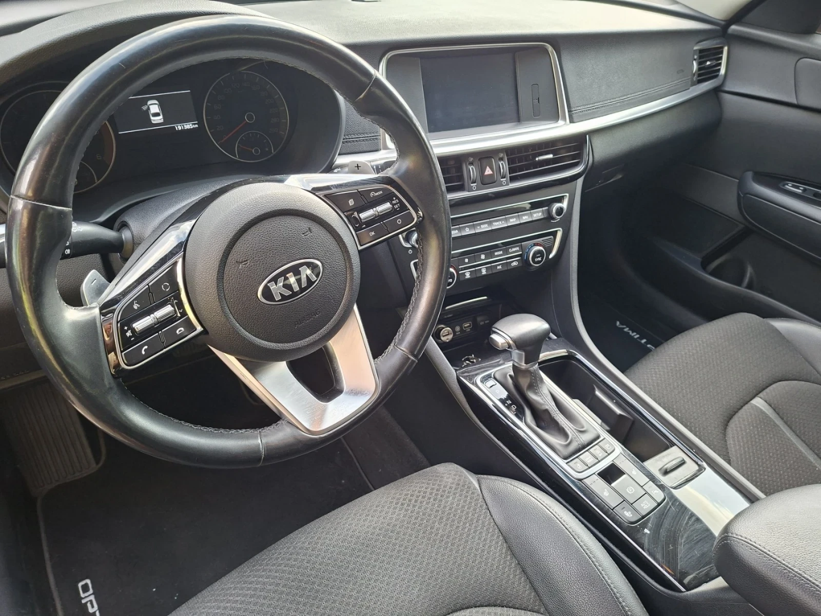 Kia Optima, снимка 8 - Автомобили и джипове - 55774457