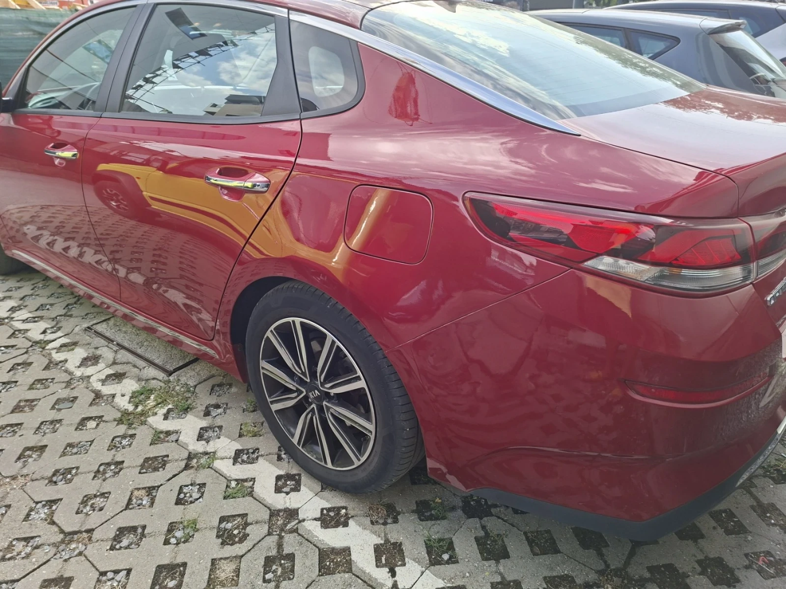 Kia Optima, снимка 4 - Автомобили и джипове - 55774457