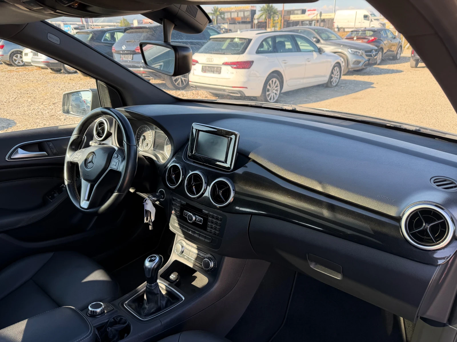 Mercedes-Benz B 200 2.0 CNG, снимка 14 - Автомобили и джипове - 56205388
