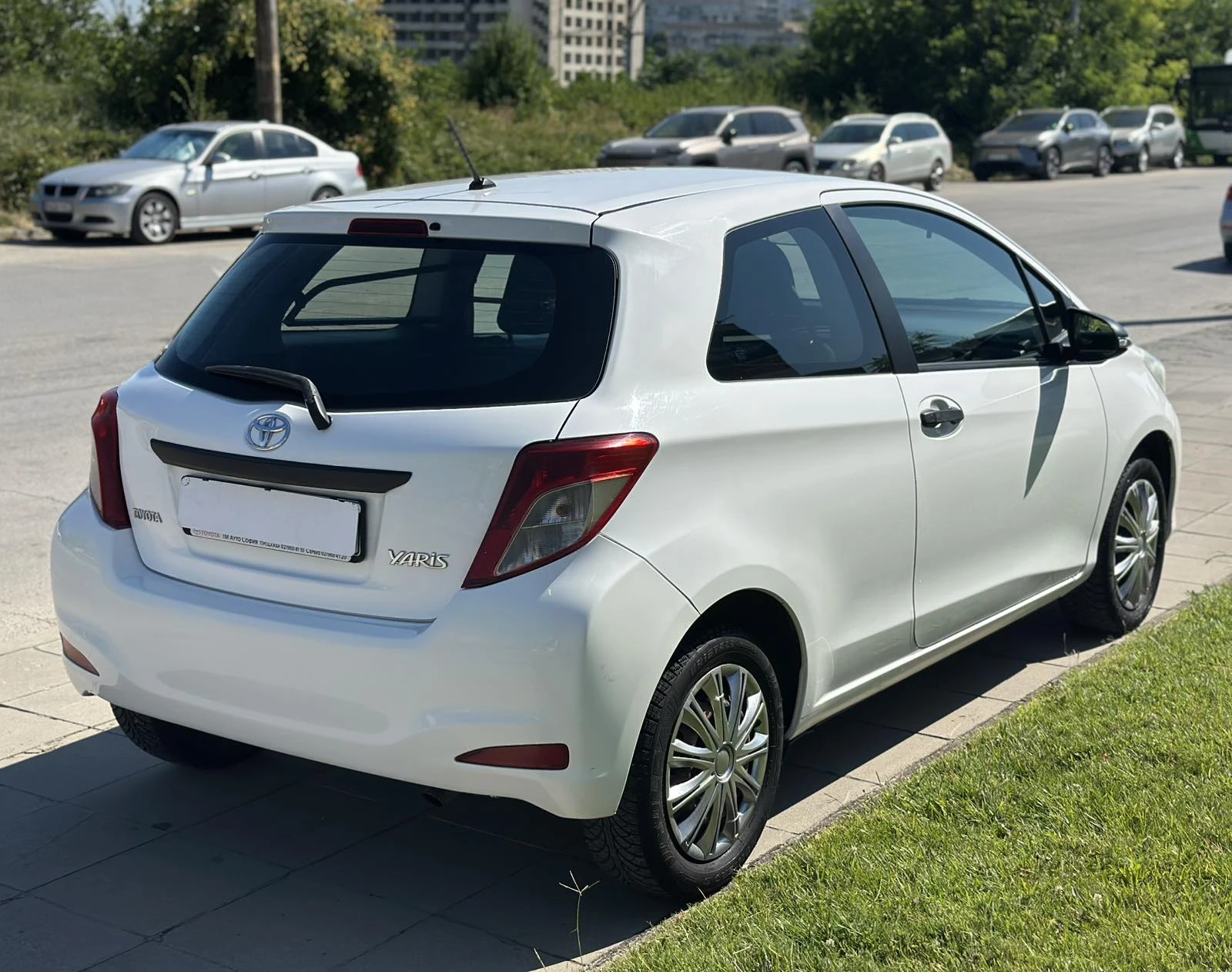 Toyota Yaris 1.4d N1, снимка 7 - Автомобили и джипове - 56325089