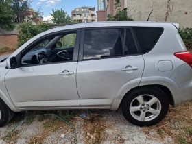 Toyota Rav4 2.2, снимка 9