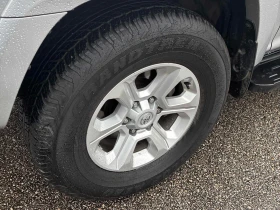 Toyota 4runner 2022 4WD SR5 PREMIUM* CARFAX * БЕЗ ПЪРВОНАЧАЛНА, снимка 4