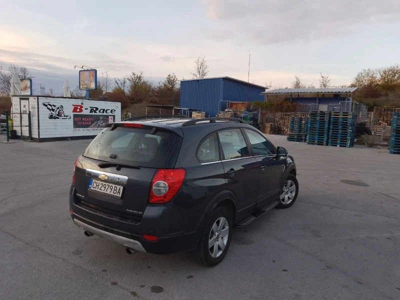 Chevrolet Captiva, снимка 5 - Автомобили и джипове - 47638011