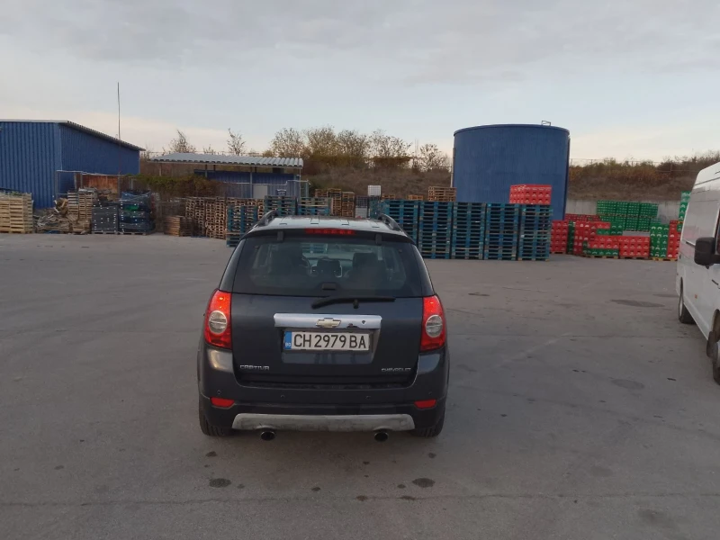 Chevrolet Captiva, снимка 6 - Автомобили и джипове - 47638011