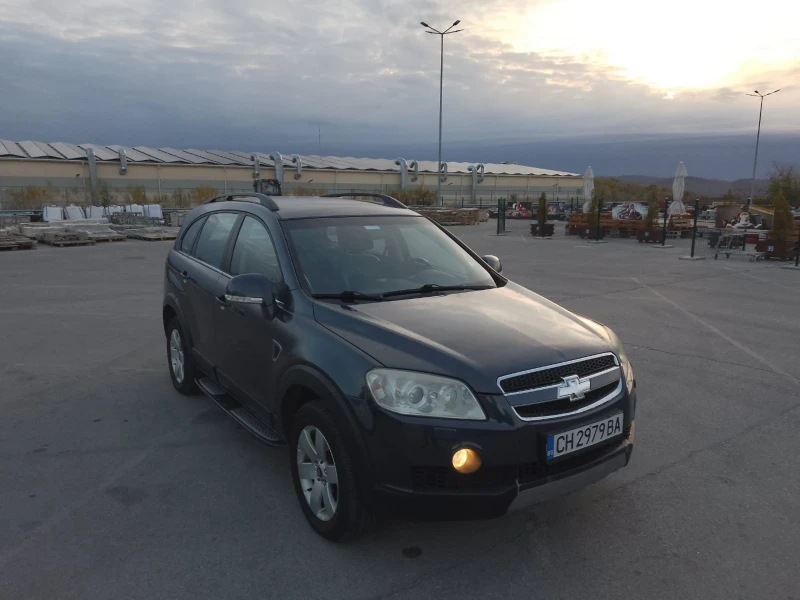 Chevrolet Captiva, снимка 3 - Автомобили и джипове - 47638011