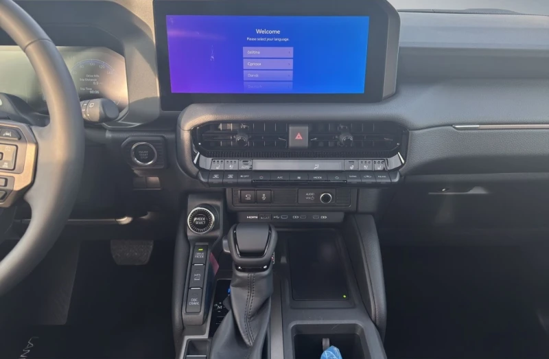 Toyota Land cruiser 2, 8 D Executiv , снимка 14 - Автомобили и джипове - 47409325