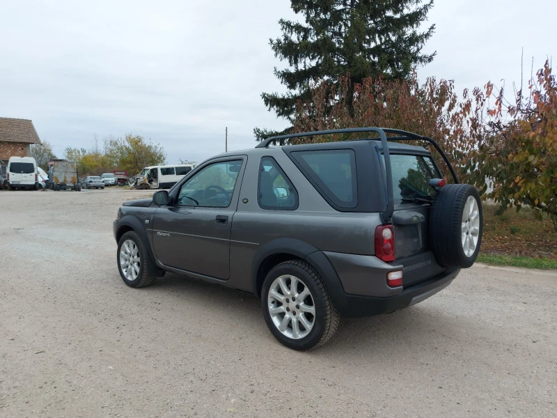 Land Rover Freelander 2.0 TD4 facelift, снимка 3 - Автомобили и джипове - 47821401