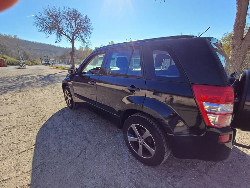 Suzuki Grand vitara 2.0, снимка 3 - Автомобили и джипове - 47941494