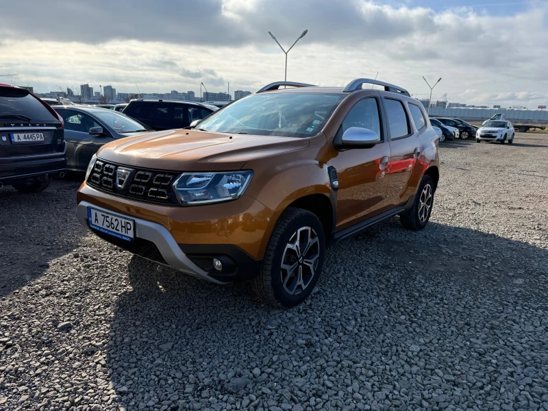 Dacia Duster 1.6i Газ-Бензин, снимка 16 - Автомобили и джипове - 48275792