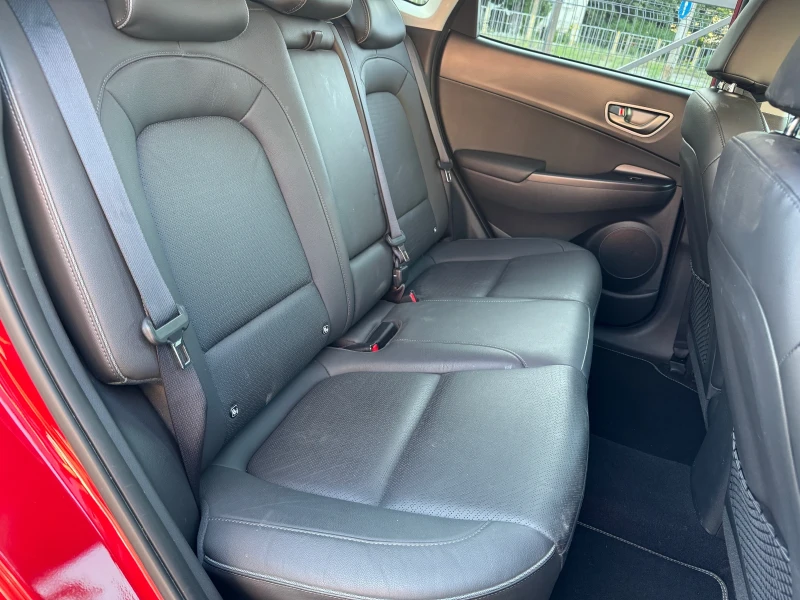 Hyundai Kona 64kWh 2г гаранция, снимка 7 - Автомобили и джипове - 50777588